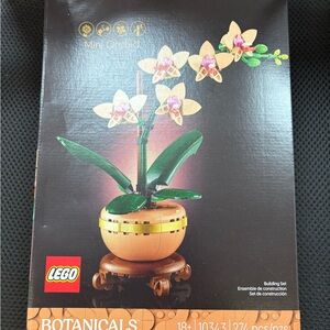 LEGO Botanical Collection Orchid with Pink and Green
